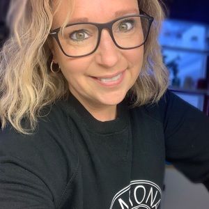 Meet your Posher, Lori